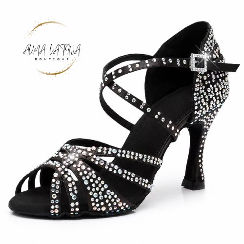 Zapato negro con brillantes — perfil